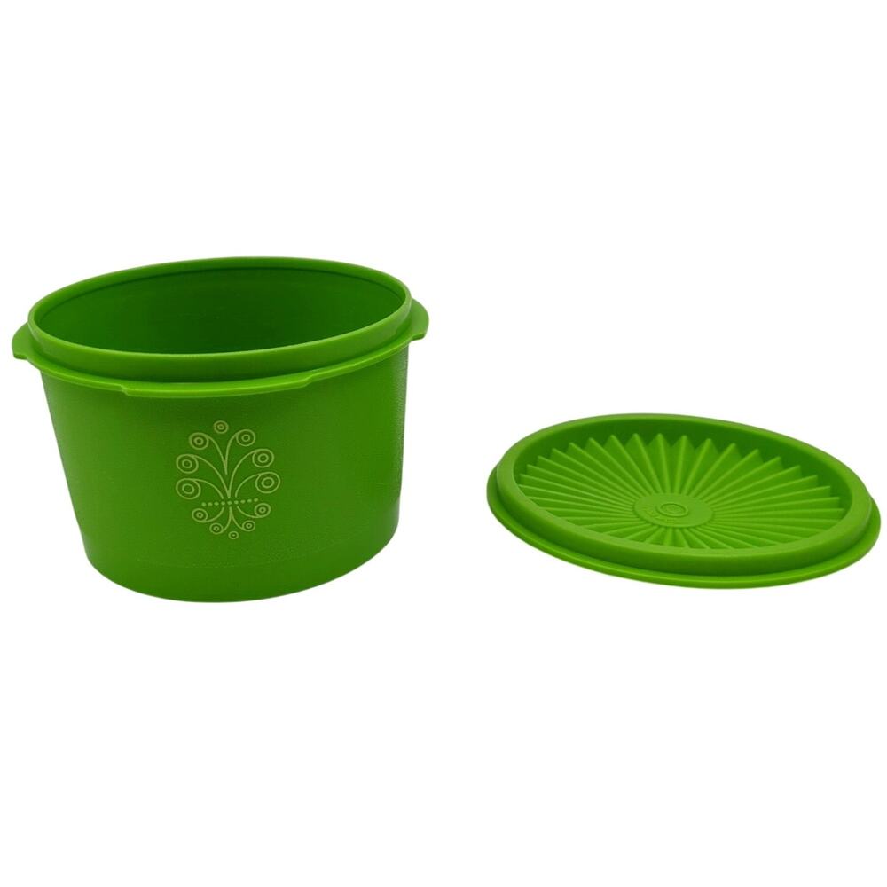 Tupperware Vintage Green Round Food Storage Container Keeper with Lid USA Made